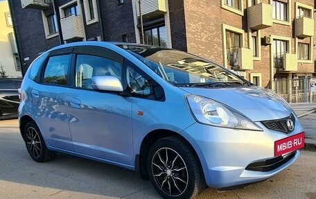 Honda Fit III, 2009 год, 590 000 рублей, 3 фотография