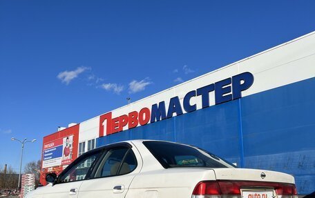 Nissan Sunny B15, 1999 год, 350 000 рублей, 2 фотография