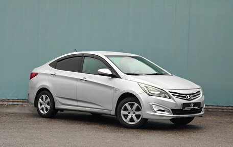 Hyundai Solaris II рестайлинг, 2015 год, 995 000 рублей, 5 фотография