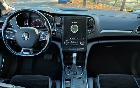 Renault Megane IV, 2019 год, 1 700 000 рублей, 9 фотография