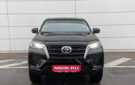 Toyota Fortuner II, 2021 год, 3 900 000 рублей, 2 фотография