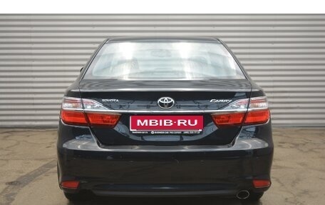 Toyota Camry, 2016 год, 2 275 000 рублей, 6 фотография