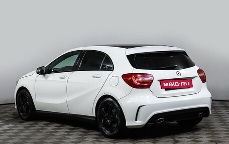 Mercedes-Benz A-Класс, 2015 год, 1 649 000 рублей, 7 фотография