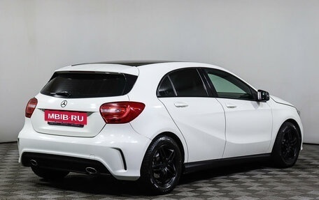 Mercedes-Benz A-Класс, 2015 год, 1 649 000 рублей, 5 фотография