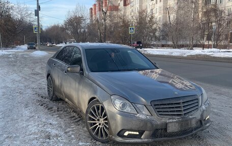 Mercedes-Benz E-Класс, 2011 год, 1 700 000 рублей, 2 фотография