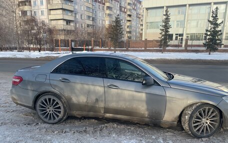 Mercedes-Benz E-Класс, 2011 год, 1 700 000 рублей, 3 фотография