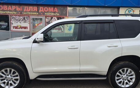 Toyota Land Cruiser Prado 150 рестайлинг 2, 2016 год, 4 900 000 рублей, 7 фотография