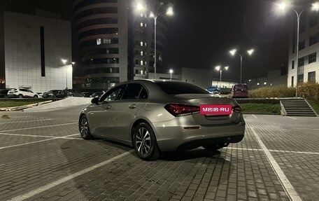 Mercedes-Benz A-Класс, 2019 год, 2 400 000 рублей, 5 фотография