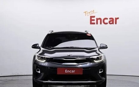 KIA Stonic, 2021 год, 1 240 000 рублей, 3 фотография