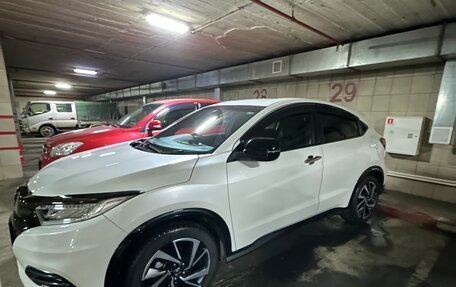 Honda Vezel, 2021 год, 2 750 000 рублей, 4 фотография