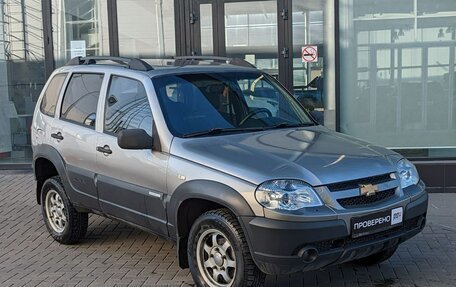 Chevrolet Niva I рестайлинг, 2014 год, 630 000 рублей, 3 фотография