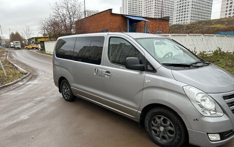 Hyundai H-1 II рестайлинг, 2012 год, 1 600 000 рублей, 3 фотография