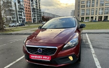 Volvo V40 Cross Country I, 2014 год, 1 850 000 рублей, 3 фотография