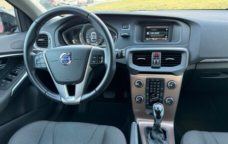 Volvo V40 Cross Country I, 2014 год, 1 850 000 рублей, 23 фотография