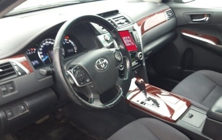 Toyota Camry, 2014 год, 2 150 000 рублей, 5 фотография