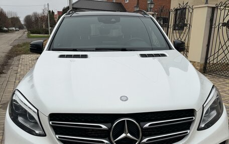 Mercedes-Benz GLE, 2016 год, 4 200 000 рублей, 1 фотография