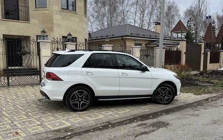 Mercedes-Benz GLE, 2016 год, 4 200 000 рублей, 34 фотография