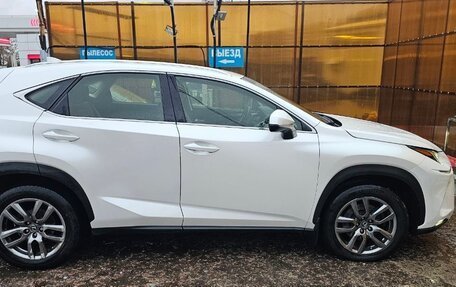 Lexus NX I, 2017 год, 3 200 000 рублей, 2 фотография