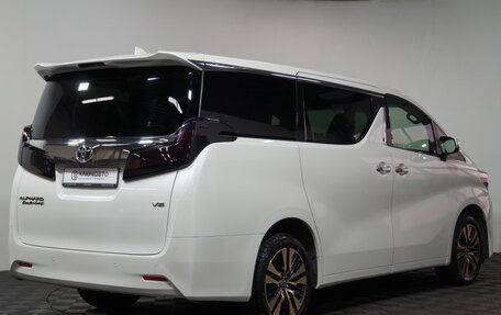 Toyota Alphard III, 2019 год, 5 700 000 рублей, 4 фотография