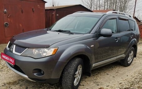 Mitsubishi Outlander III рестайлинг 3, 2008 год, 1 100 000 рублей, 5 фотография