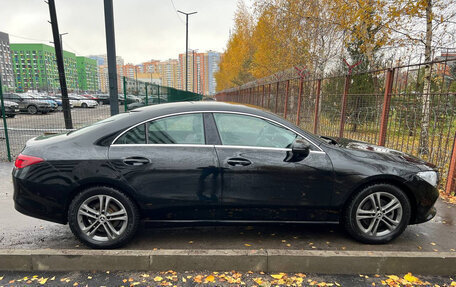 Mercedes-Benz CLA, 2019 год, 2 500 000 рублей, 4 фотография