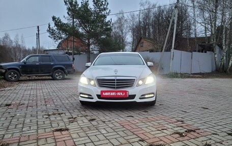 Mercedes-Benz E-Класс, 2012 год, 1 950 000 рублей, 10 фотография