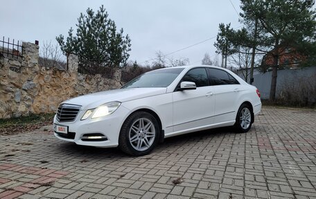 Mercedes-Benz E-Класс, 2012 год, 1 950 000 рублей, 23 фотография