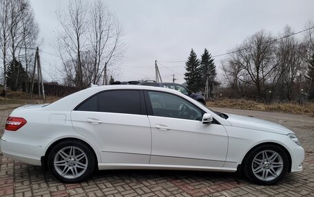 Mercedes-Benz E-Класс, 2012 год, 1 950 000 рублей, 21 фотография