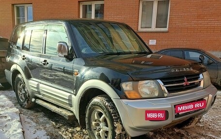 Mitsubishi Pajero III рестайлинг, 2002 год, 1 700 000 рублей, 27 фотография