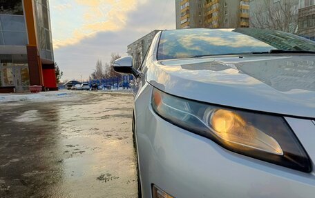 Chevrolet Volt I, 2010 год, 1 000 000 рублей, 2 фотография