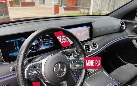 Mercedes-Benz E-Класс, 2019 год, 3 950 000 рублей, 9 фотография