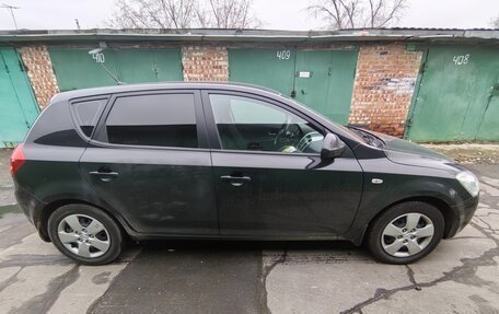 KIA cee'd I рестайлинг, 2009 год, 940 000 рублей, 4 фотография