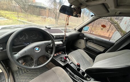 BMW 5 серия, 1988 год, 310 000 рублей, 4 фотография