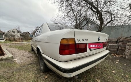 BMW 5 серия, 1988 год, 310 000 рублей, 8 фотография