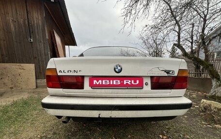 BMW 5 серия, 1988 год, 310 000 рублей, 9 фотография