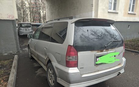 Mitsubishi Chariot III, 2001 год, 390 000 рублей, 2 фотография