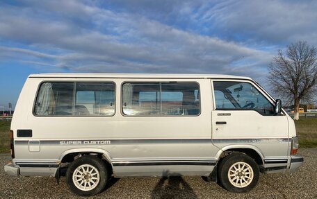 Toyota HiAce H50 H60 H70, 1988 год, 570 000 рублей, 6 фотография