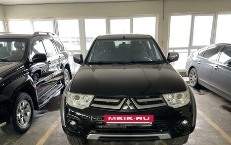 Mitsubishi L200 IV рестайлинг, 2013 год, 1 495 000 рублей, 2 фотография