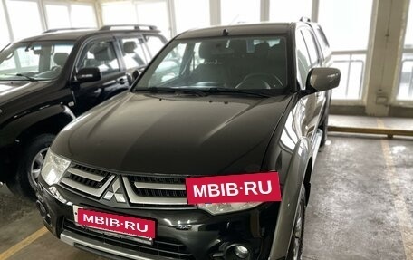 Mitsubishi L200 IV рестайлинг, 2013 год, 1 495 000 рублей, 3 фотография