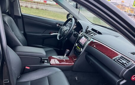 Toyota Camry, 2013 год, 2 100 000 рублей, 17 фотография