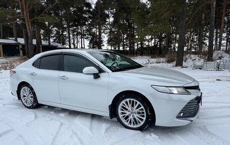 Toyota Camry, 2019 год, 2 600 000 рублей, 5 фотография