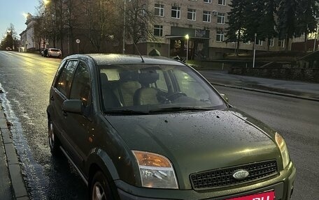 Ford Fusion I, 2006 год, 630 000 рублей, 2 фотография