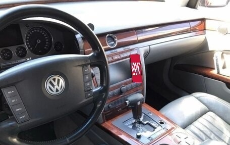 Volkswagen Phaeton I рестайлинг, 2003 год, 800 000 рублей, 7 фотография