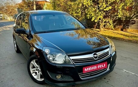 Opel Astra H, 2008 год, 658 000 рублей, 1 фотография