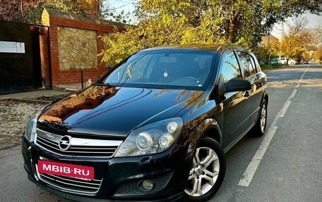 Opel Astra H, 2008 год, 658 000 рублей, 2 фотография