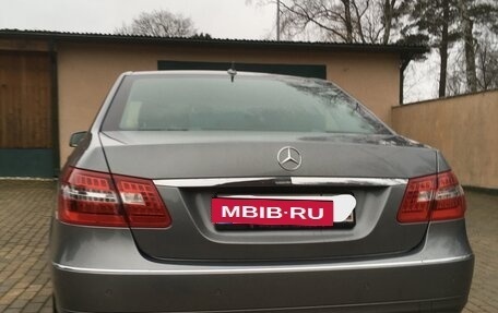 Mercedes-Benz E-Класс, 2009 год, 1 500 000 рублей, 30 фотография