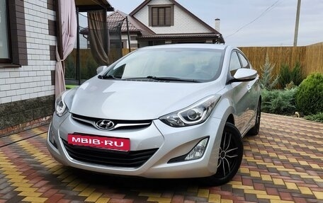 Hyundai Elantra V, 2013 год, 1 598 000 рублей, 3 фотография