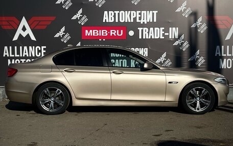 BMW 5 серия, 2010 год, 1 780 000 рублей, 11 фотография