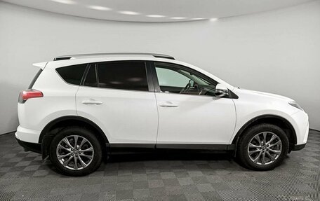 Toyota RAV4, 2018 год, 2 797 000 рублей, 5 фотография