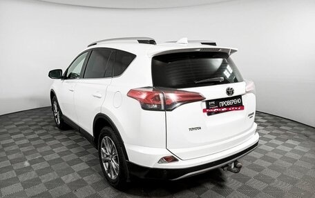 Toyota RAV4, 2018 год, 2 797 000 рублей, 8 фотография